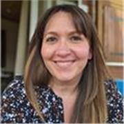 Profesora de inglés. Preparación de exámenes oficiales. Todas las edades y niveles