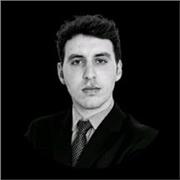 Laureato in legge impartisco lezioni di: italiano, matematica, storia, geografia, inglese, francese