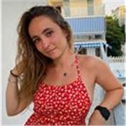 Profesora de inglés que imparte clases particulares nivel primaria