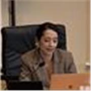 Diplômée en droit international public. Je suis intéressée de donner des cours pour transmettre mes connaissances aux élèves. 