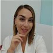 Insegnante privato per aiuto compiti online flessibile e serio