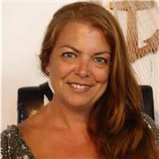 Metodología basada en el alumno o alumna, a domicilio o en pequeños grupos.