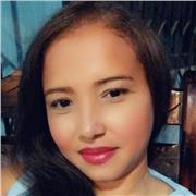 Soy Administradora de Empresas. Tengo poca experiencia dando clases a personas fuera de mi núcleo familiar, solo he dictado clases a mi hijo, sobrinos, primos y conocidos.
Además los apoyo en tareas dirigidas en el área de matemática, castellano, química