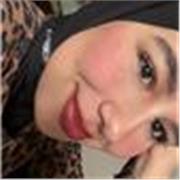 Hola, me llamo Aya Ibnel Azraq y soy hablante nativa de árabe. Tengo experiencia en atención al cliente