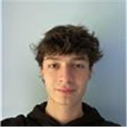 Estudiante de Ingeniería Informática, con experiencia en primaria, ESO, y BACHILLERATO, da clases a niños en San Sebastián. Experiencia mayoritaria en ciencias