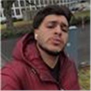 Ich spreche Französisch wie ein Muttersprachler und bewerbe mich um eine Stelle als Lehrer