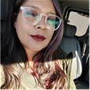 Maestra de lengua de señas mexicana, y clases de regularización para infancias de entre 7 y 10 años