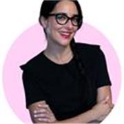 Experienced Italian Teacher with 3,000+ Online Teaching Hours for Young Learners