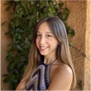 Graduada en psicología en 2018. Experiencia con niños y adolescentes: inteligencia emocional, gestión de estrés, etc.