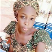 Professeur pour aide aux devoirs et soutien scolaire donne cours de mathématiques basique aux apprenants