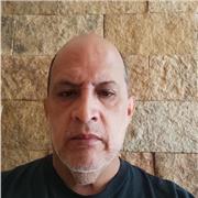 Dictó clases y además te ayudo a resolver ejercicios de magnetismo: Ley de: Gauss, Biot Savart, Ampere, Faraday. Campo Eléctrico/Potencial eléctrico, entre otros. Asesorías de Tesis y Trabajo Especial de Grado. Experiencia: 35 años