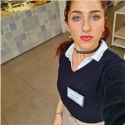 Insegnate di italiano per stranieri. Possiedo un livello intermedio della lingua inglese e francese. La mia disponibilità è rivolta a chiunque fosse interessato di qualsiasi età e genere della persona. GRAZIE