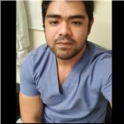 Médico general con conocimientos de biología