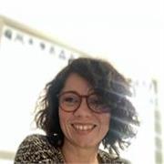 Coach de vie spécialisée dans le développement émotionnel et le déblocage des croyances limitantes, Auteur