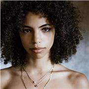 Studentessa dell’università offre ripetizioni di italiano, inglese, spagnolo (e matematica a livello scuola elementare-media)