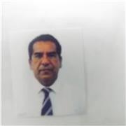 Profesor de Biologia, imparte clases a jovenes de secundaria y preparatoria