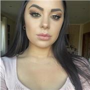 Sono laureata in scienze del turismo e appassionata di storia. Mi impegno ogni giorno a trasmettere questa mia grande passione!