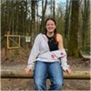 Nachhilfe in Mathe bis zur 10. Klasse. Sehr Verständnisvoll. Anpassung an individuelle Schwächen. Kontrolle von Hausaufgaben + co