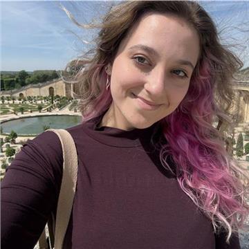 Júlia