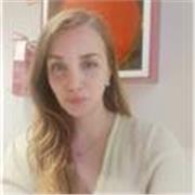 Studentessa neolaureanda si rende disponibile per dare lezioni private in Inglese. Vi aspetto!