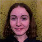 Étudiante en licence, certifiée B2 en lv2 allemand, bon niveau en biologie et SVT