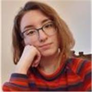 Studentessa e tutor linguistica di italiano per stranieri offre lezioni private