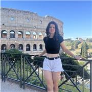 Studentessa del quarto anno di un istituto tecnico, offre ripetizioni di spagnolo