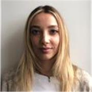 Graduated in Linguistic Mediation, I offer classes in english, french and italian. 