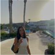 Educadora social, profesional capacitada para la docencia en diferentes grados 