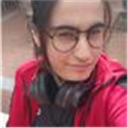 Llevo más de 10 años aprendiendo en el mundo del arte y busco ayudar a los pequeños a expresarse.