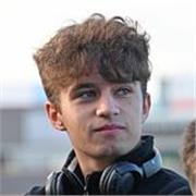 English is better when your tracher it’s not boring.