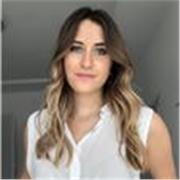 Lezioni di italiano: studentessa di Giurisprudenza e diplomata al Liceo Classico, offro lezioni di grammatica e letteratura della lingua italiana