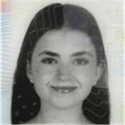 Estudiante de Educación Infantil, cercana y comprometida, que ofrece clases de inglés dinámicas y amenas para niños y adolescentes