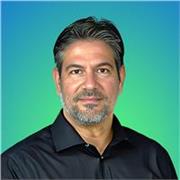 Profesor de finanzas para emprendedores, experiencia de 23 años en banca y dos como CFO para Pymes.