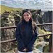 Imparto clases de apoyo a alumnos que necesiten refuerzo de química. Soy una estudiante de grado en químicas en inglés en la UCM