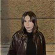 Maestra super disponibile per lezioni chiare e senza stress
 Imparare insieme, con leggerezza e metodo