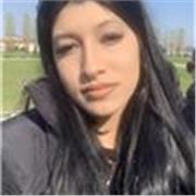 Ciao! Sono Giorgia. Mi dispongo per fare ripetizioni di inglese e francese  per ragazzi delle medie ed elementari. Ho sempre amato le lingue anche provenienti da una famiglia bilingue dove si parla spagnolo