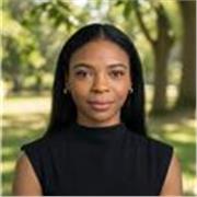 Friendly native English teacher offering fun and practical English lessons for kids and adults.