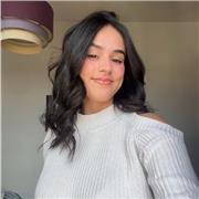 Estudió 2º de bachillerato y tengo un muy buen nivel de catalán, doy clases para compaginar mis estudios