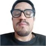 Profesor de matematica y tecnologias  soy ingenieros electronico de profession , Tengo UN master en la ugr .