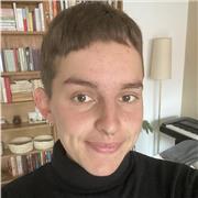 Französischlehrer (Muttersprachlerin) für Schüler aller Altersstufen