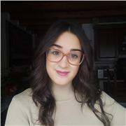 Laureata magistrale in lingue straniere per la comunicazione internazionale offre lezioni di inglese e tedesco