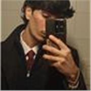 Scopri la letteratura italiana: lezioni semplici e coinvolgenti