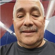 Me ajusto a nivel básico e inicial 
Abierto a colaborar en el aprendizaje