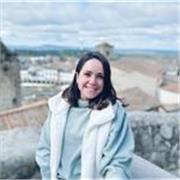 Maestra titulada con experiencia desde Infantil a la ESO
