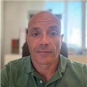 profesional de empresa con mas de 15 años de experiencia en gestión de empresas de sectores (banca, construcción y sanidad).