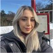 Englischlehrerin für alle Altersgruppen, geduldig, engagiert und energiegeladen