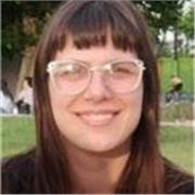 Profesora de biología, química y materias afines a la ciencias naturales. Todas las edades