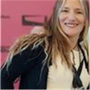 Maestra enseña Español a turistas/ personas de todo el mundo