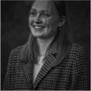 Erfahrene Nachhilfelehrerin für Grundschule und weiterführende Schulen in Dortmund